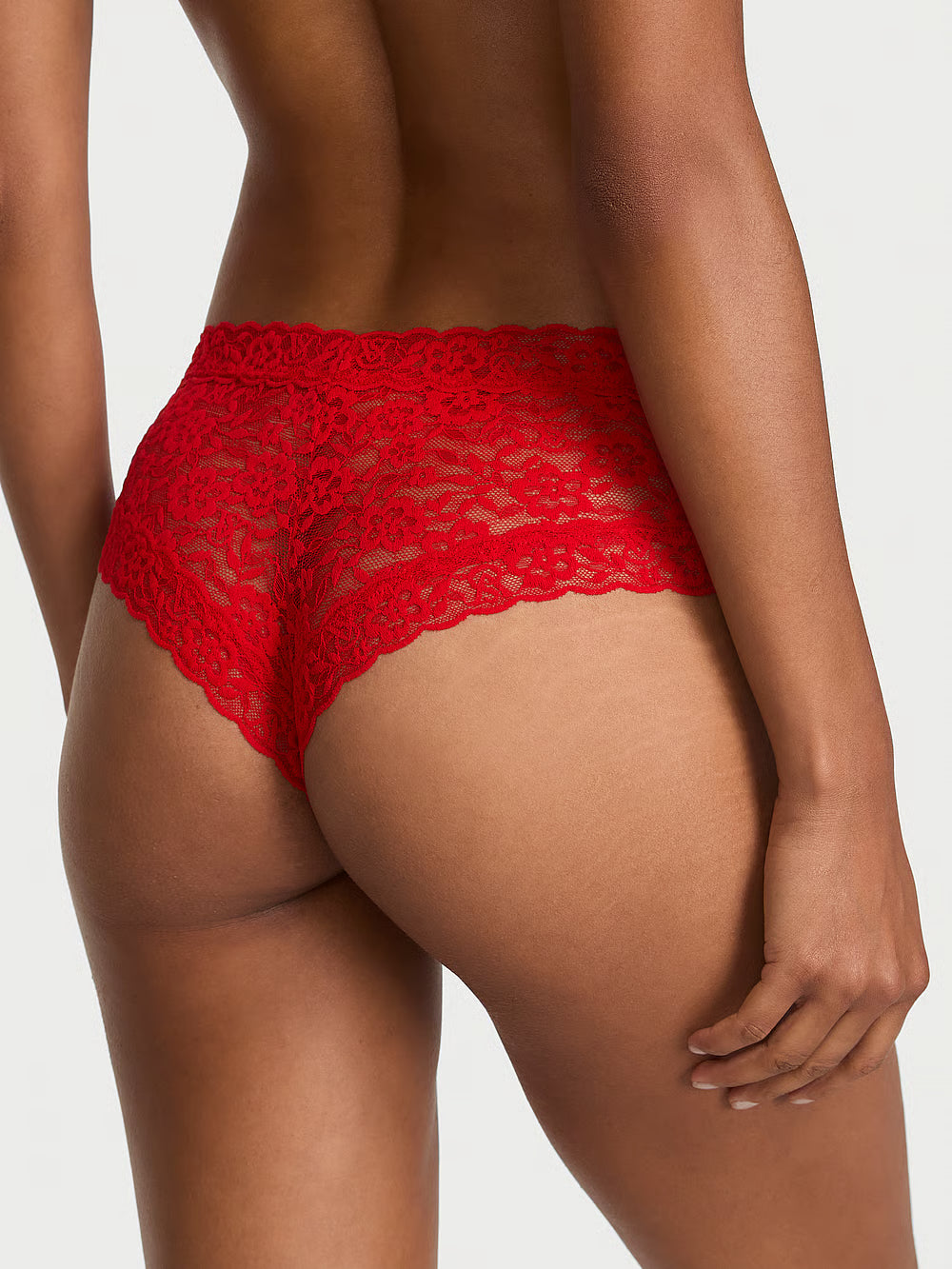 Panty cheeky de encaje